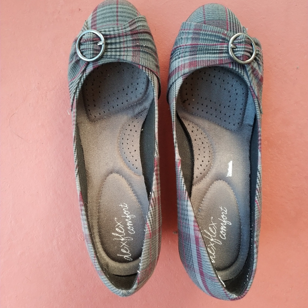 Round toes wedged flats - Picture 2 of 3